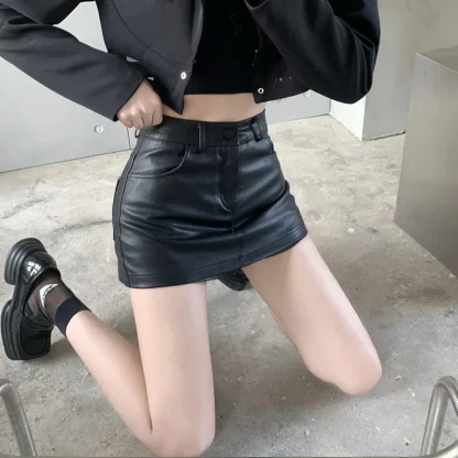 High-waist Black Mini Skirt - Image 5