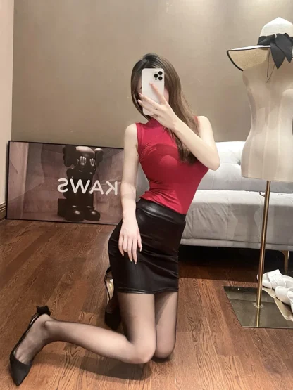 Bodycon Black Mini Skirt - Image 4
