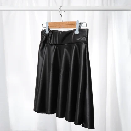 High-waist Black Mini Skater Skirt - Image 4